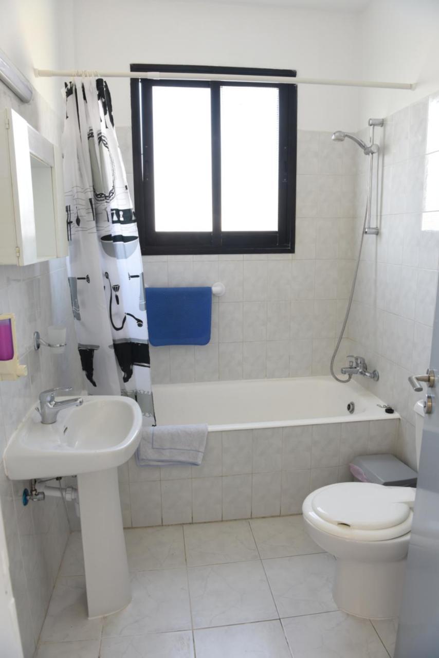 Tycoon Apartments Лимасол Екстериор снимка