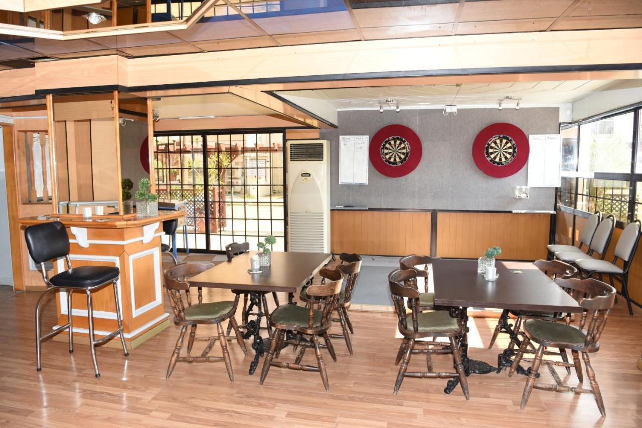 Tycoon Apartments Лимасол Екстериор снимка