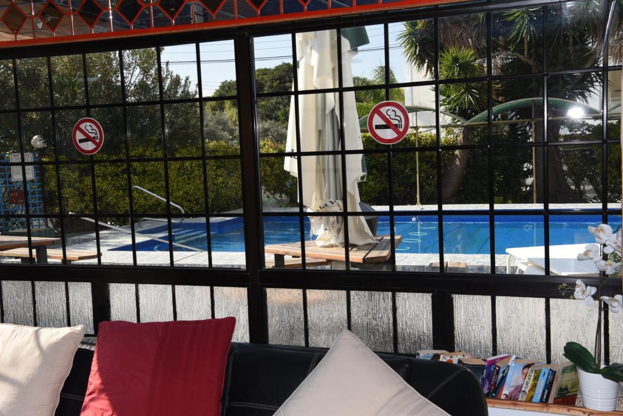 Tycoon Apartments Лимасол Екстериор снимка